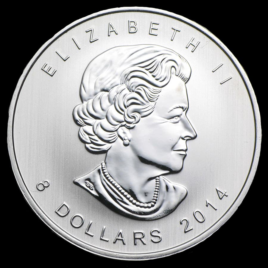1.5 oz Canada Silver $8 Arctic Fox coin reverse showing an arctic fox (reverse)